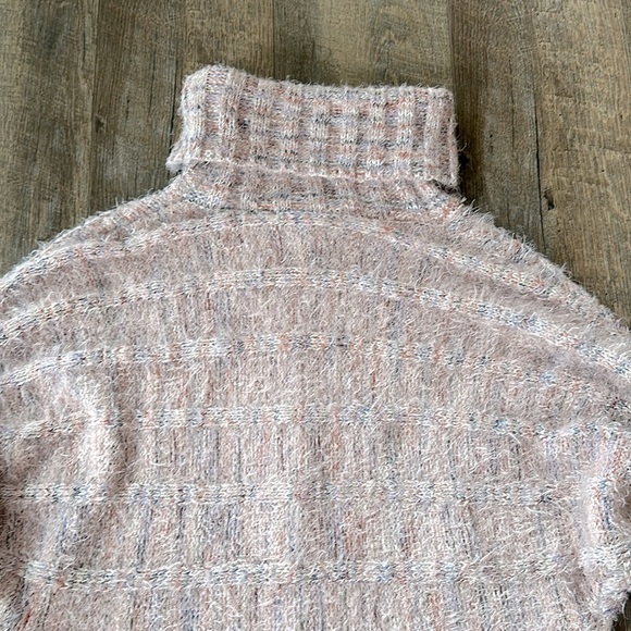 American Rag Turtle Neck Sweater - Picture 9 of 12